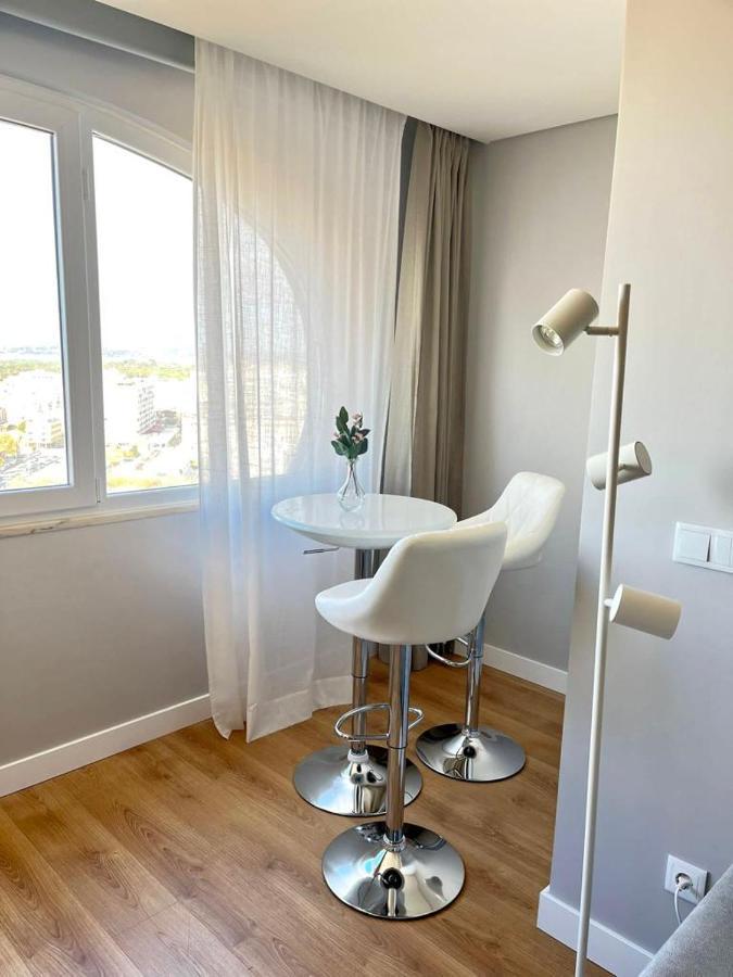Apartamento T2 Com Uma Vista Deslumbrante Sobre O Atlantico! Costa da Caparica Exterior foto